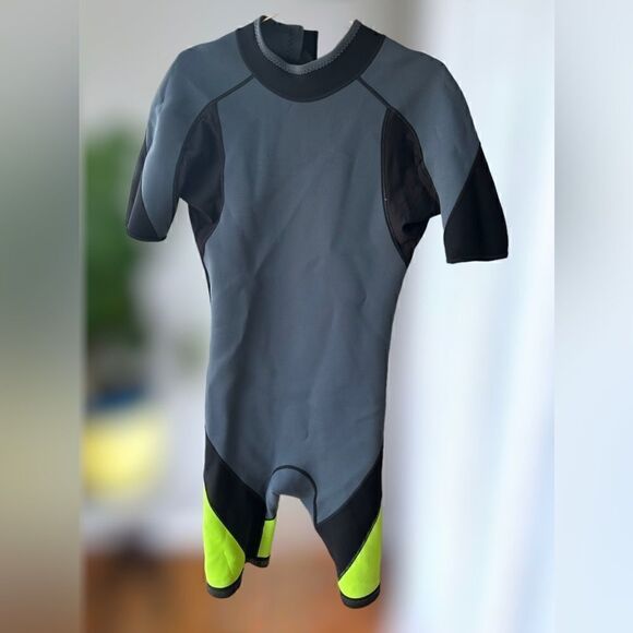 XCEL Shorty Wetsuit Springsuit Surfing Made in USA Size XL - Picture 12 of 15